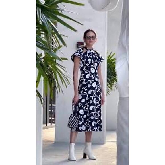 Silvia Tcherassi Lea Blue Embroidered Linen Cotton Midi Dress Twist Neckline S - Picture 2 of 16